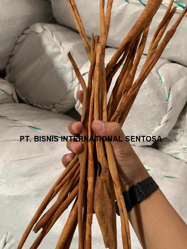 Product image - We offer long sticks cinnamon, cut cinnamon in any requested centimeter and broken cinnamon depends on customer's application. TDS and Sample are available upon request. 